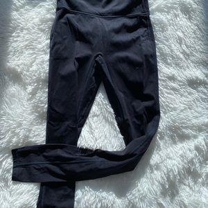 Fabletics Motion 365 leggings